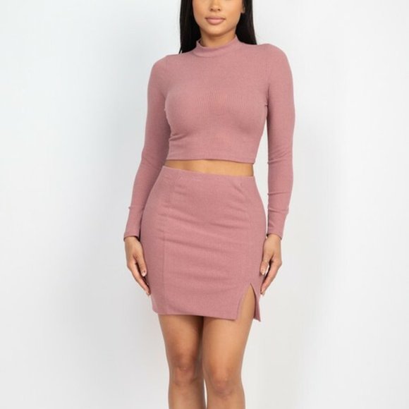 Solid Ribbed Crop Top and Skirt Set - Picture 1 of 4